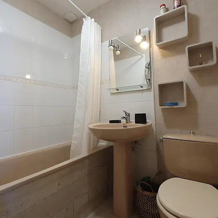 Maisonnette Confortable Proche Plage, 4 Pers, Parking Prive - Fr-1-476-203 * La Faute-sur-Mer
