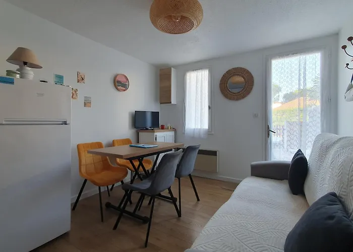 Maisonnette Confortable Proche Plage, 4 Pers, Parking Prive - Fr-1-476-203 *